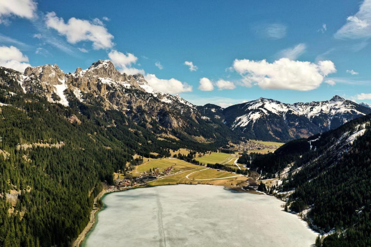 Kaeserstube Ferienwohnungen Tannheim Exterior foto